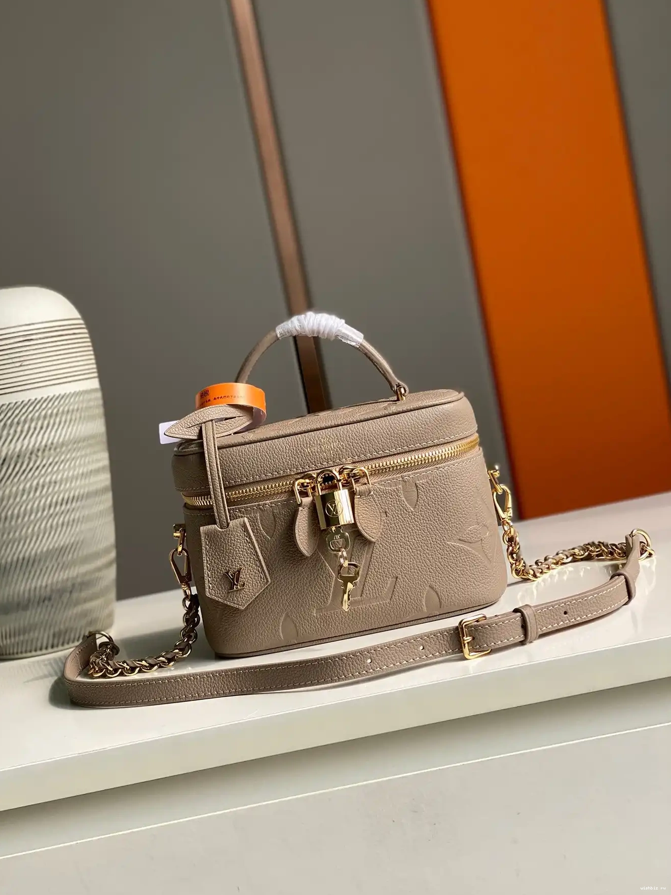 WIS LOUIS VUITTON PM VANITY 0327